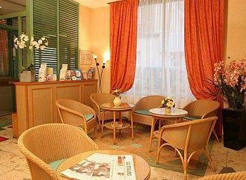 Hotel Du Golf Coignieres Ngoại thất bức ảnh